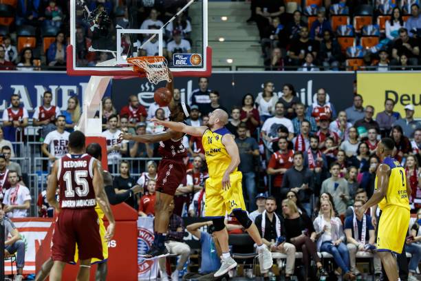 缺乏灵活的 缺乏灵活的