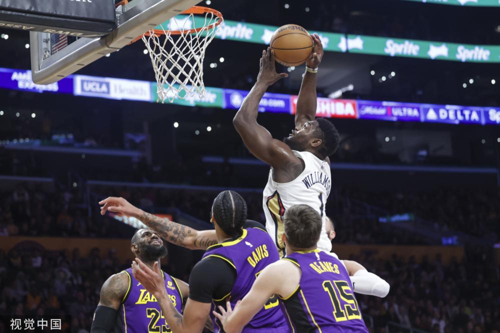 是减轻詹姆 是减轻詹姆